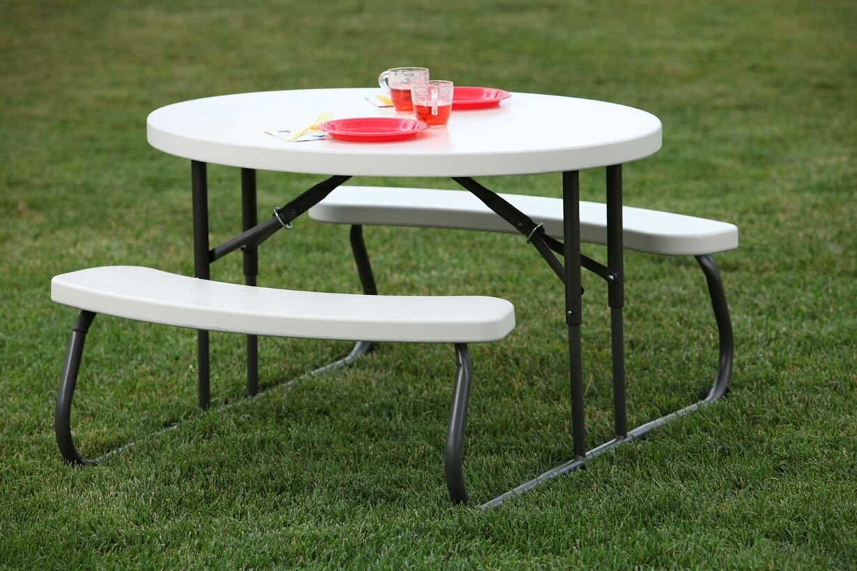 childrens table and chairs outdoor