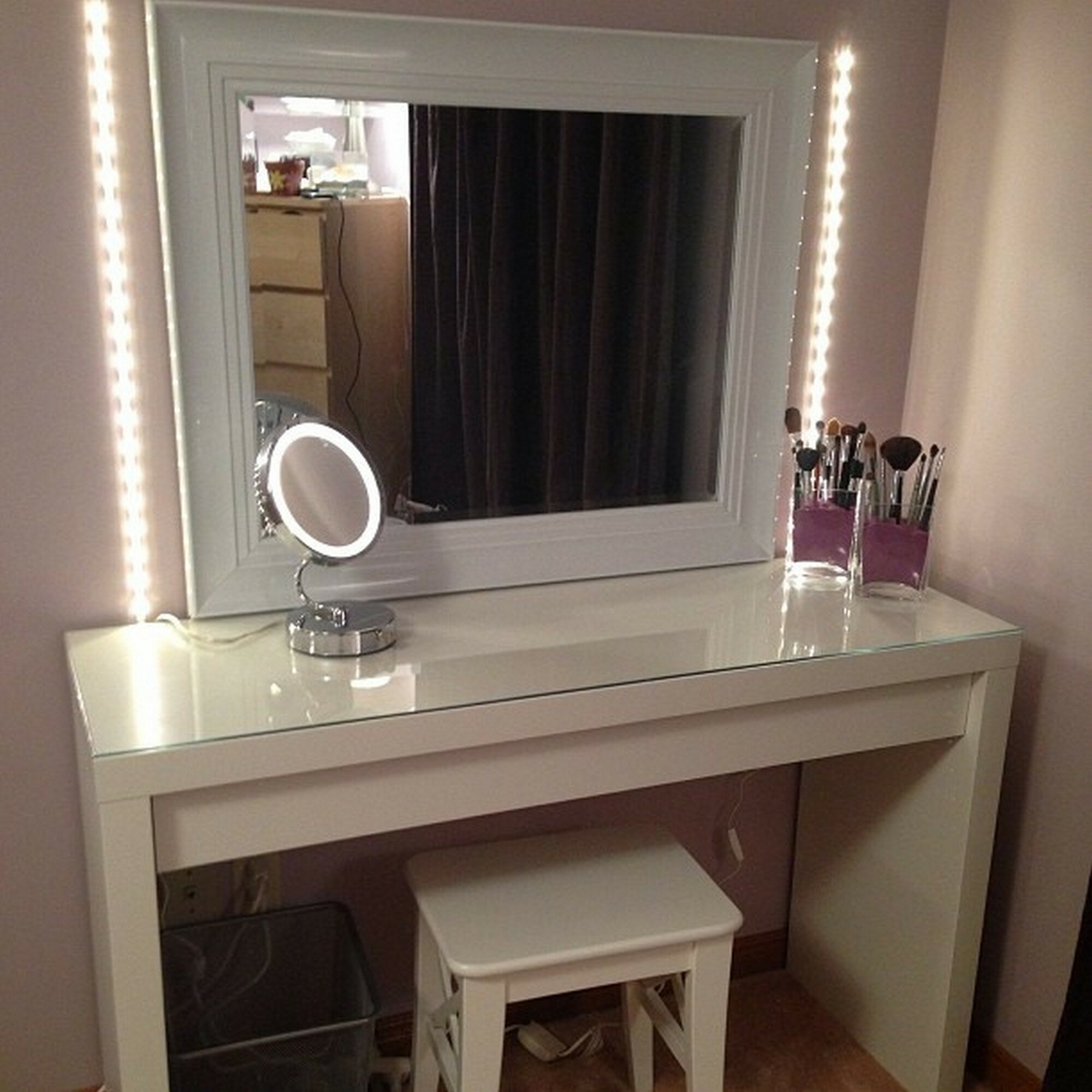 makeup vanity table for cheap
